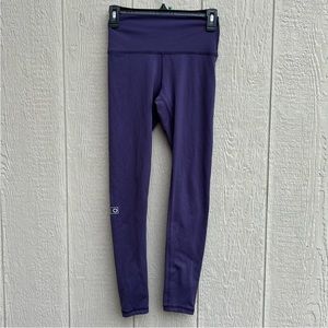 Fleo El Toro High Waisted Navy Cosmos Purple Indigo Athletic Leggings, size M